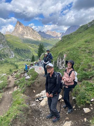 th_0E724174-6B1C-4F13-930E-A2D871B58985