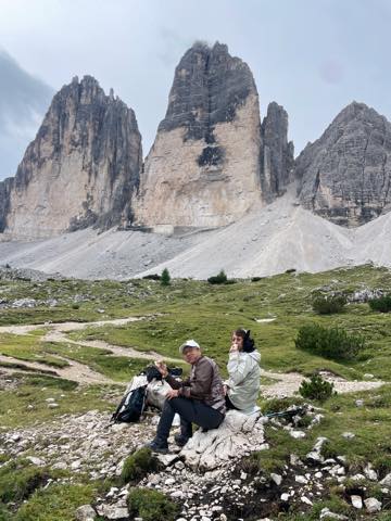 th_161018BB-F10A-4A28-92EA-3E054EFB7033