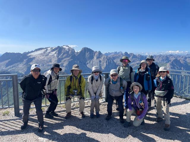 th_90BA4B74-5CD7-461F-BDB7-236C3E775A73